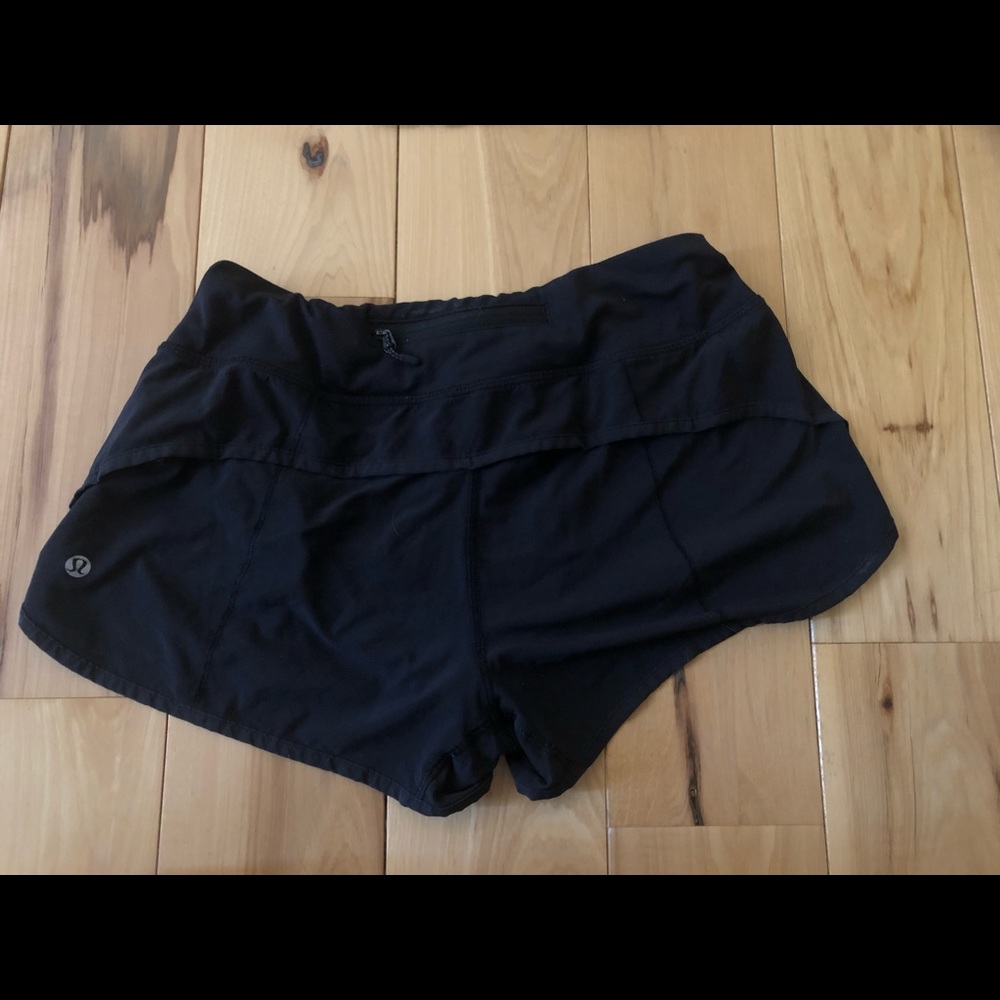 Lululemon Speed Short Inseam 2.5